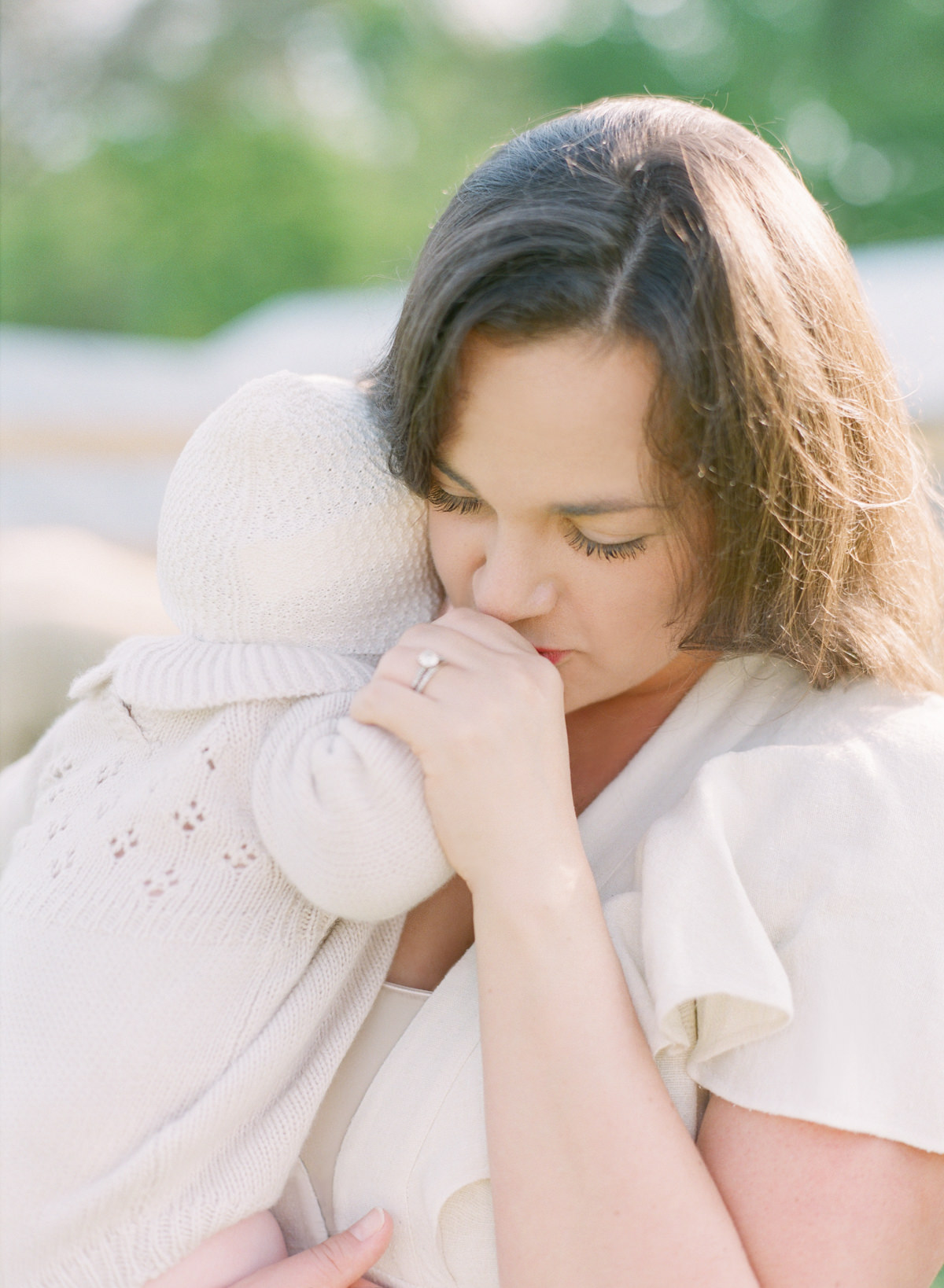 Kent-Avenue-Photography-Charlotte-Newborn-Photographers-On-Film-Mother-Kissing-Baby