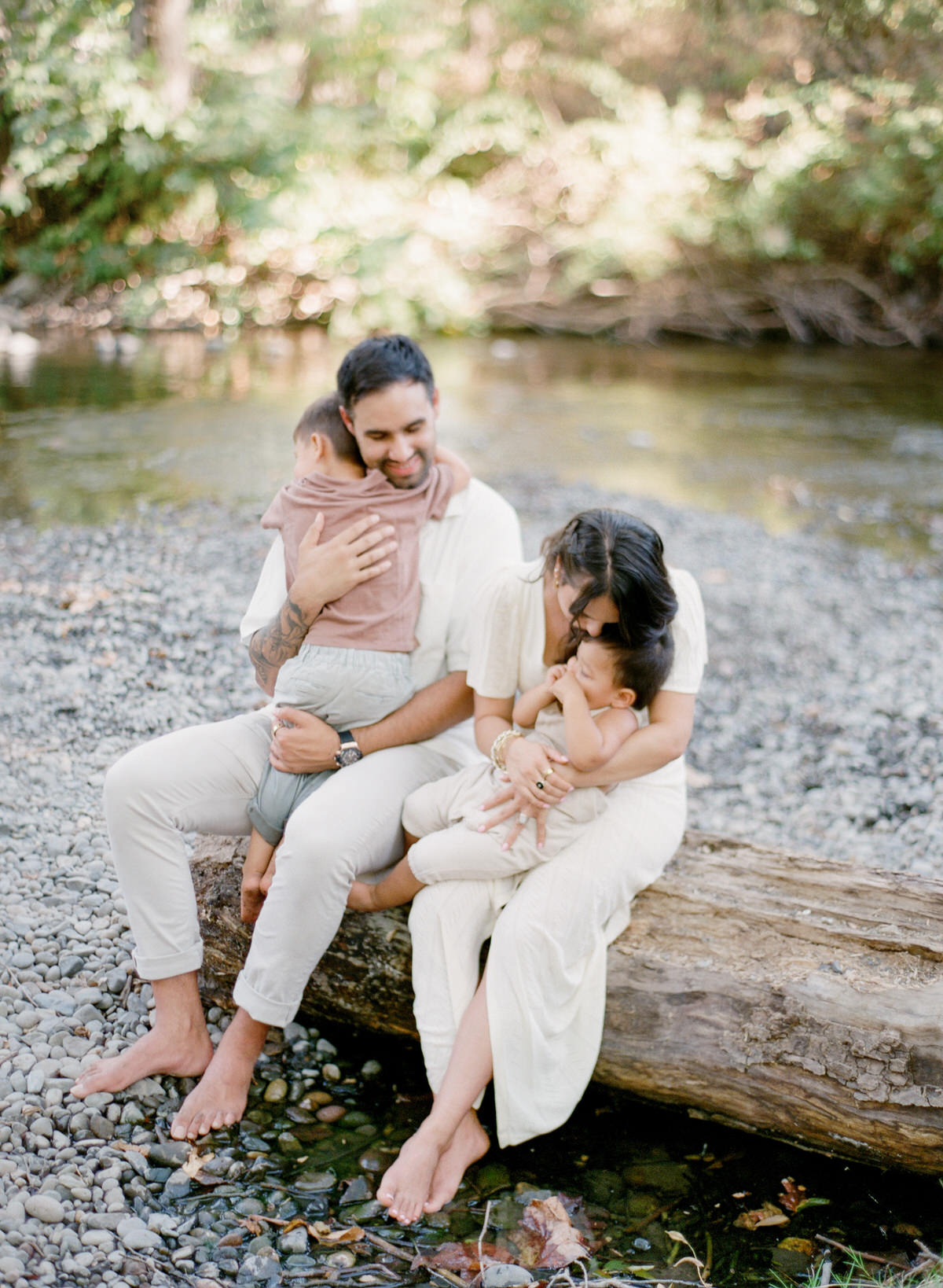 Light and airy family photography - Charlotte Family Photography on Film - Charlotte Family Photography - Charlotte Family Photographer - Luxury Family Photography - Family Pictures on Film - San Francisco Bay Area Family Session on Film - Kent Avenue Photography - www.kentavenuephotography.com